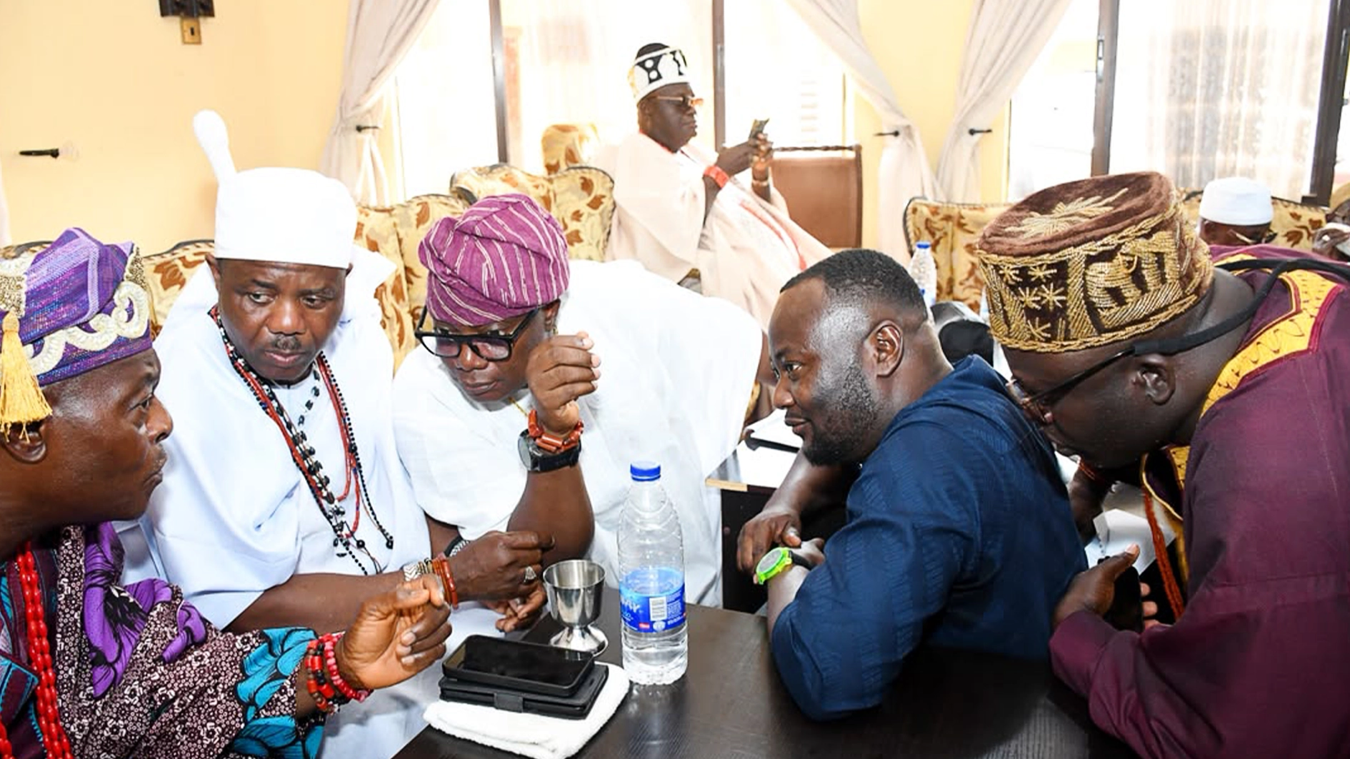Pelumi Olajengbesi in conversation with traditional leaders in Ijesa North